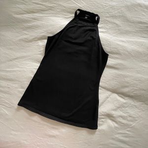 Guess colar neck tank